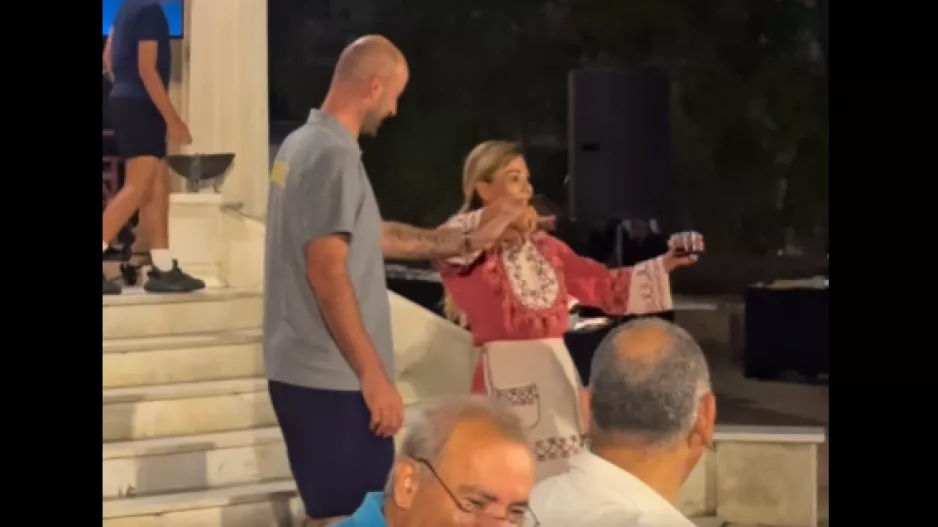 (Βίντεο Kerkida) Σε Κυπριακούς ρυθμούς ο Σπανούλης