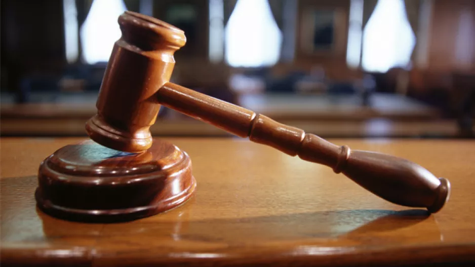 Αποκλεισμός 25χρονου από τα γήπεδα για τα επεισόδια στο ΑΠΟΕΛ-ΑΕΛ