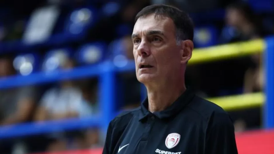 Μπαρτζώκας: «Να παύσει η δικαιολογία των προπονήσεων - Θέμα της ελληνικής κοινωνίας το άδειο γήπεδο»