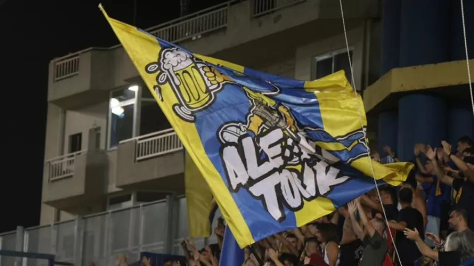 Με πάνω από 200 φιλάθλους στη Λιβαδειά ο Παναιτωλικός
