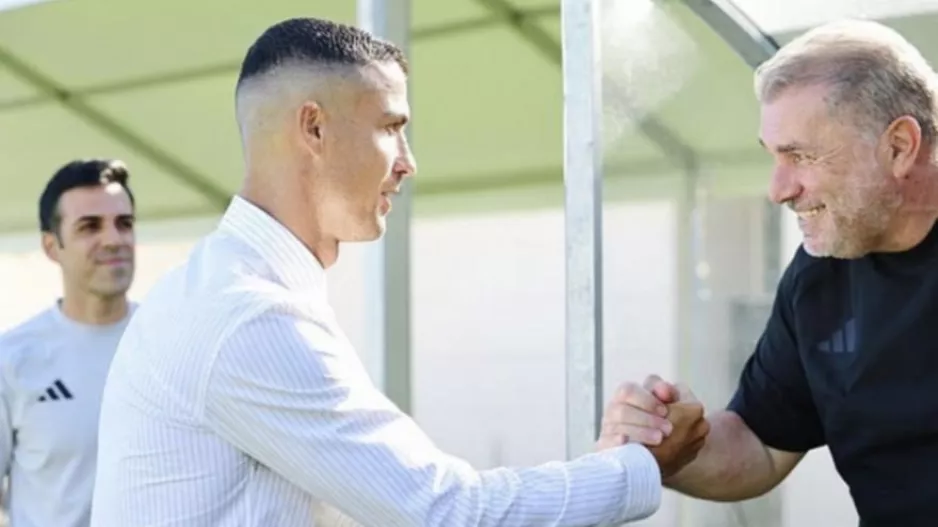 Ποστέκογλου σε δημοσιογράφο που άσκησε κριτική στον Κριστιάνο: «Να είσαι προσεκτικός, μάλλον είδες άλλο ματς»