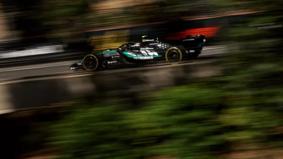 F1: Ο Ράσελ πήρε στο νήμα μια πολύ σημαντική νίκη στο Μπακού