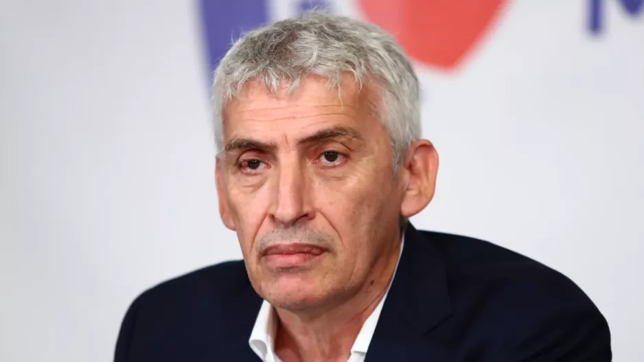 "Έχει διαβρωθεί συθέμελα το οικοδόμημα-Βεβαίως, θα κατέβω στις εκλογές"