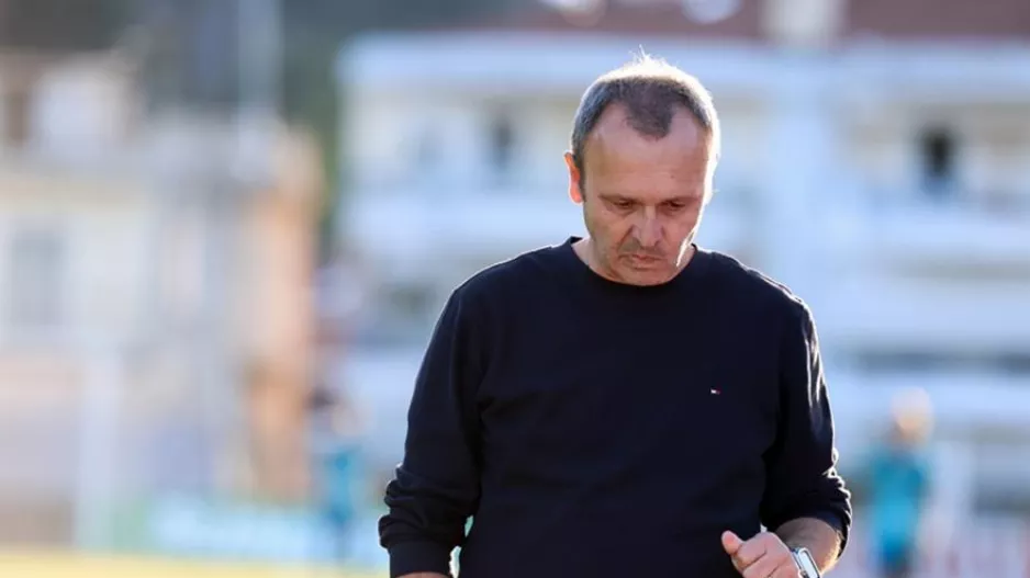 Τέλος ο Μπράτσος από τον Βόλο Elabet μετά την ήττα από τον Παναθηναϊκό