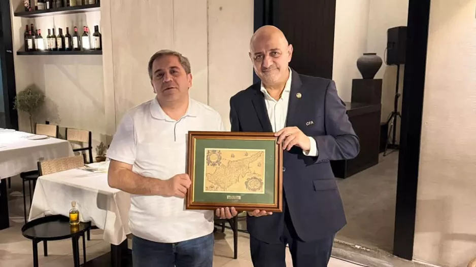 Δεξίωση στους Αρμένιους (Φώτος)