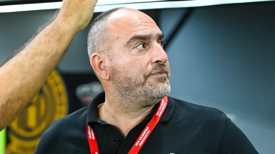 Ανάρτηση Προέδρου με φώτο και λεζάντα: "No Comment"!