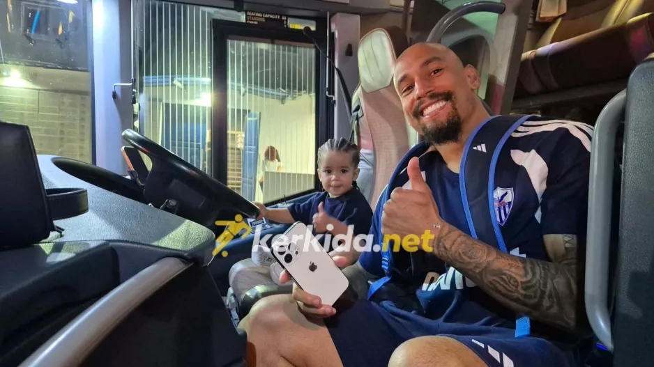 (ΦΩΤΟ Kerkida) Ο Φουρτάδο Junior... σε θέση οδηγού!