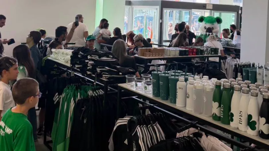 (ΦΩΤΟΣ)/Στην... Green Boutique