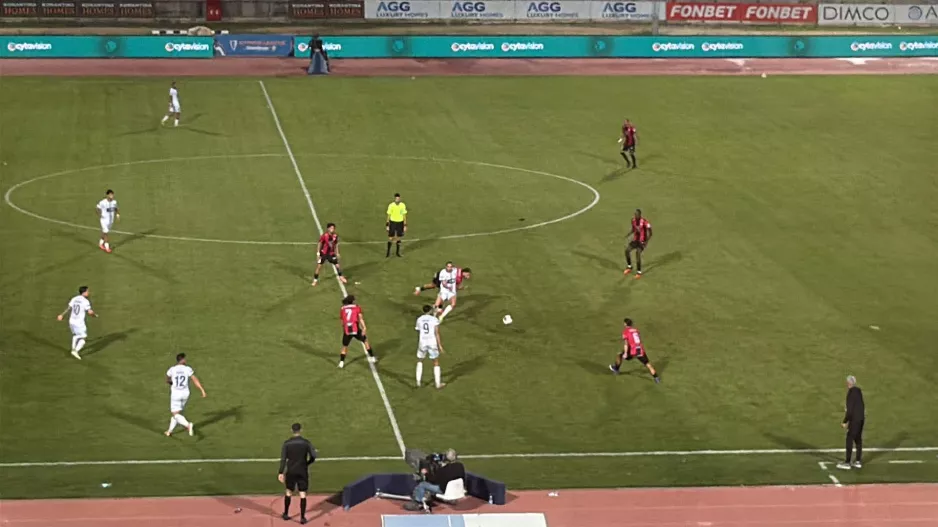 (LIVE) Καρμιώτισσα 1-0 Ολυμπιακός