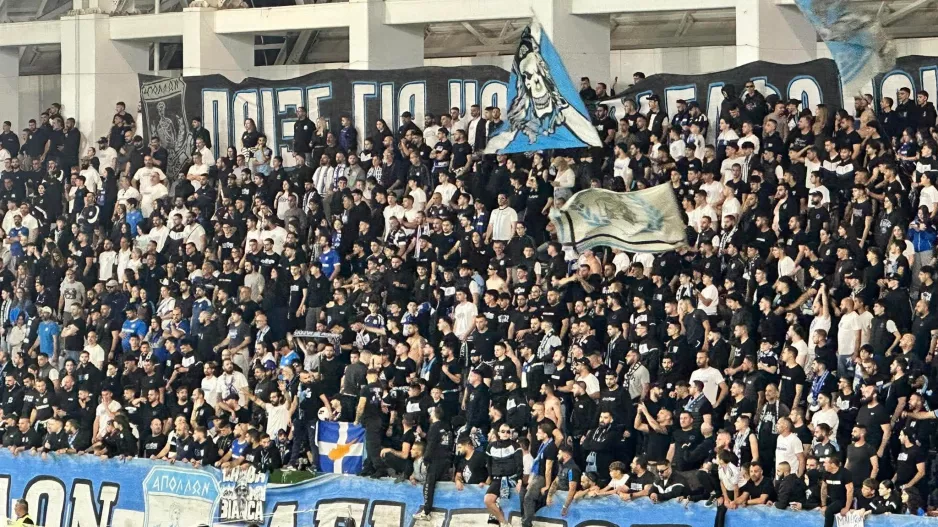 (ΒΙΝΤΕΟ kerkida) Ανατροπή και... "Γύρω μου φωτιές"!