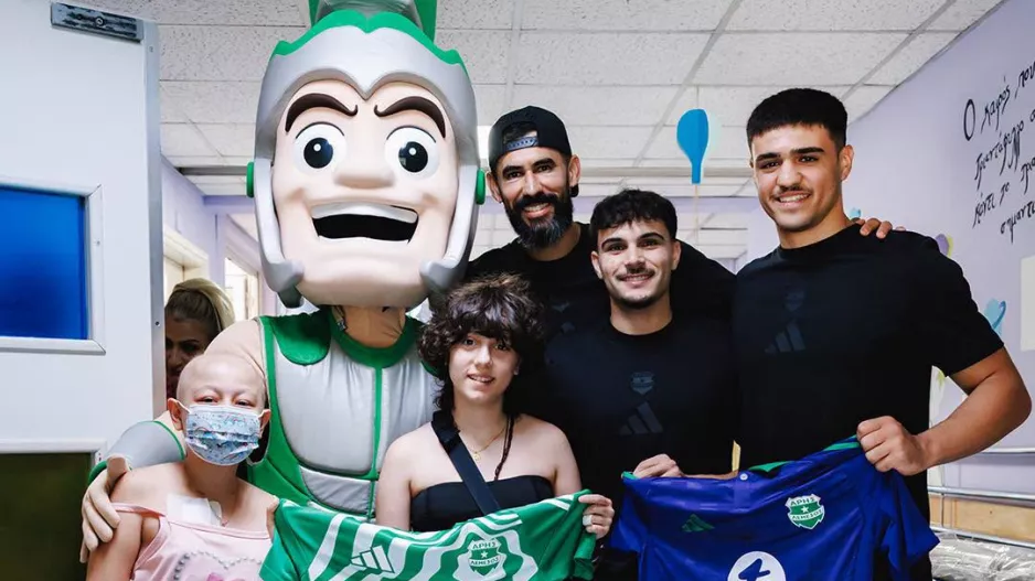 Σκόρπισαν χαμόγελα και χαρά στα παιδιά