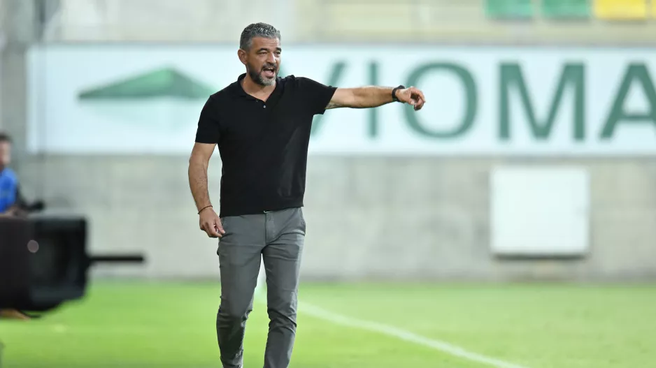 Μάρτινς: "Κάθε παιχνίδι θα είμαστε καλύτεροι-Βλέπουμε μόνο τα παιχνίδια μας"