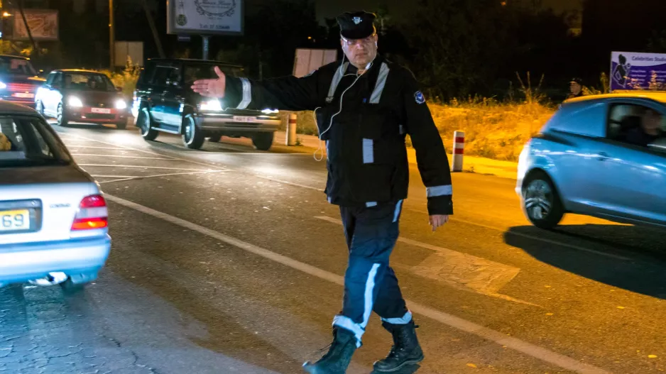 Εκατοντάδες έλεγχοι και 13 συλλήψεις σε παγκύπρια επιχείρηση της Αστυνομίας