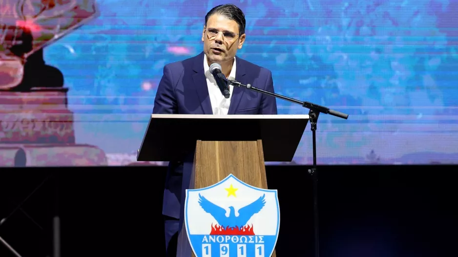 Στην Ζυρίχη ο Μαραγκός/Προσπάθειες για άρση του εμπάργκο