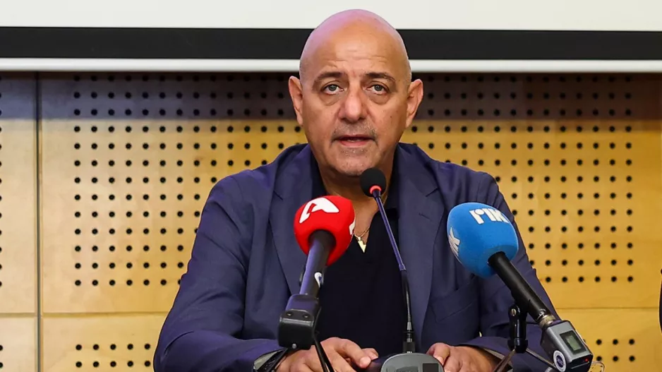 Λοϊζίδης: "Γίνεται δολοφονία χαρακτήρων - Έχουμε πρόβλημα στο VAR"