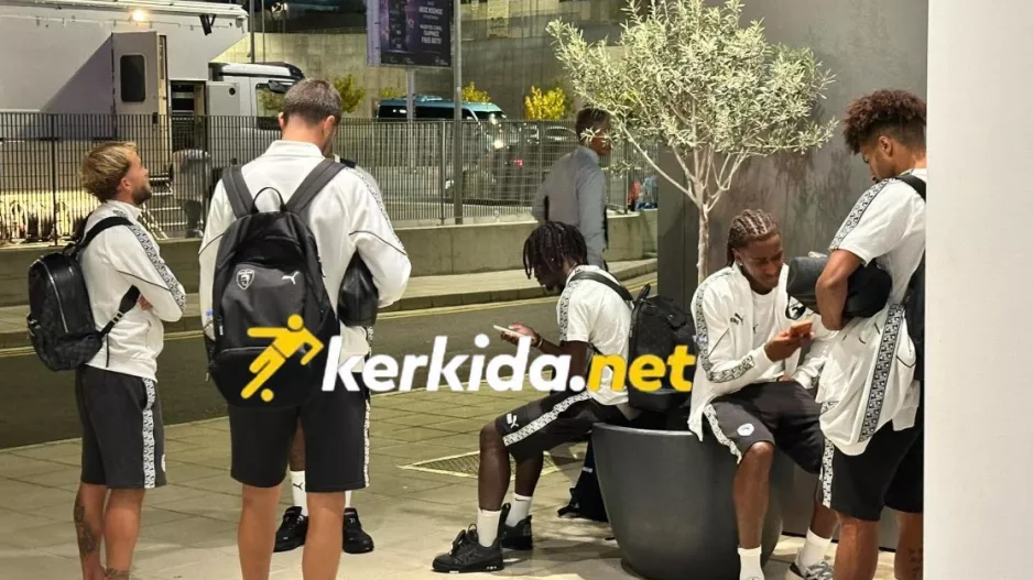 Σκυμμένα κεφάλια... (Φώτος)