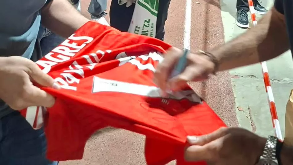 (Φώτος kerkida) Χαμός... για τον Παυλίδη!