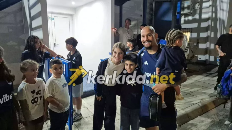 Πόλος έλξης! (Φώτος kerkida)