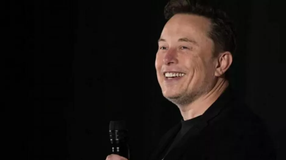 Ο Ίλον Μασκ μοιράζει μετοχές της Space X «σε κάθε παιδί» στις ΗΠΑ