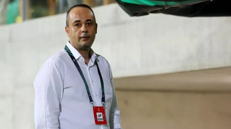 ΠΑΡΕΜΒΑΣΗ Δημητρίου: "Αν γνωρίζαμε αποκλεισμό θα μιλούσαμε για ντροπιαστικό αποτέλεσμα, συγνώμη στον κόσμο"