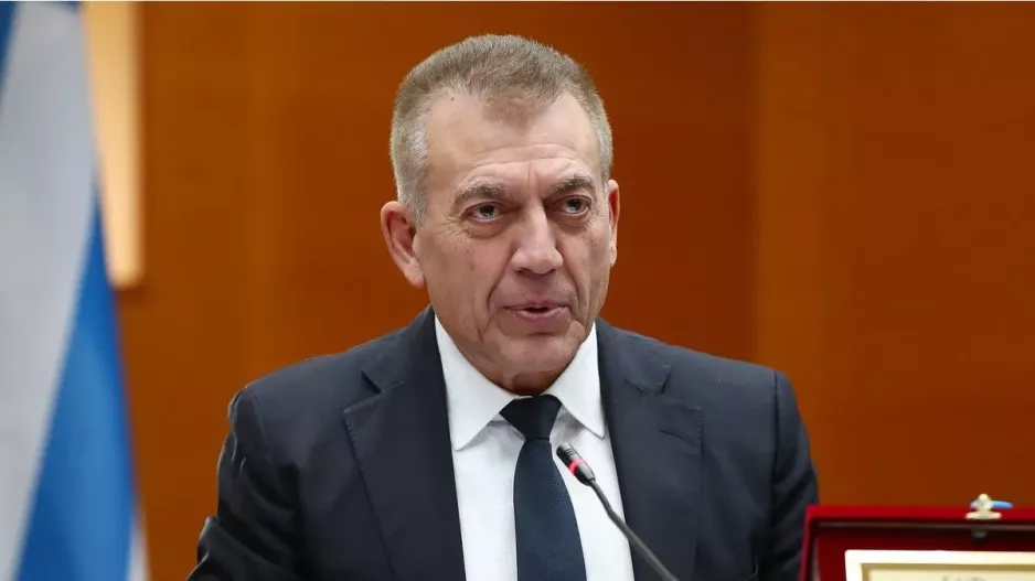 Ο Βρούτσης ανέστειλε τις επιχορηγήσεις στην ΕΟΚ: Ζήτησε οικονομικούς και διαχειριστικούς έλεγχους