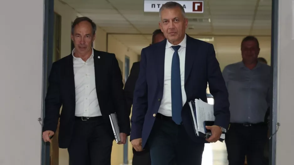 Βρούτσης: «Συστήνω άμεσα εκλογές στην ΕΟΚ»
