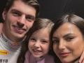 Φερστάπεν: Στο πλευρό του η σύντροφός του και η κόρη της αμέσως μετά την εγκατάλειψη στο GP Αυστραλίας