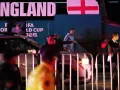 Αγγλία: Αποδοκιμασίες κατά την άφιξη στο ξενοδοχείο πριν από τη μάχη με το Μεξικό