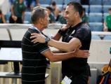 Ολυμπιακός - ΑΠΟΕΛ: Σατσιάς και Κονσταντίνοφ "χάρισαν" το 2ο τρίποντο! (φώτος)