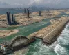 Έριξαν 120 εκατ. τόνους άμμου στον Ατλαντικό και έχτισαν μια ολόκληρη πόλη (Βίντεο)