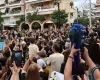 (Βίντεο) Μαζωνάκης/ Ο κόσμος τον αποχαιρετά με τα τραγούδια του