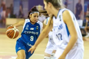 ΚΥΡΙΑΚΟΥ: "Τεράστια τιμή για κάθε κοπέλα η Εθνική"