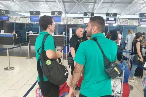 ΠΕΤΑΞΕ για Βουλγαρία η ΑΕΚ (Φώτος)