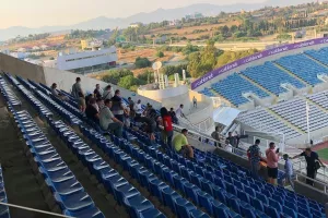 Άνω διάζωμα και πέταλο οι οπαδοί της Σουτιέσκα (φώτος)