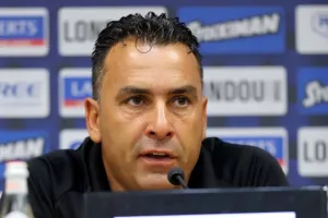 ΣΩΦΡΟΝΗΣ/"Ξέρουμε τι να κάνουμε" - ΑΤΑΚΑ για 7000 προπονητές