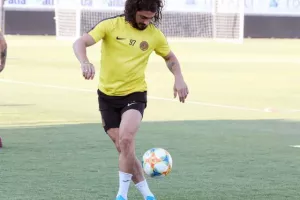 Η προπόνηση της ΑΕΛ στην "ΑΡΕΝΑ" (Φώτος/Βίντεο)