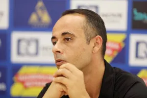 ΙΜΑΝΟΛ: "Η υπεροψία πληρώνεται, δυστυχώς στην Κύπρο βιάζονται" 
