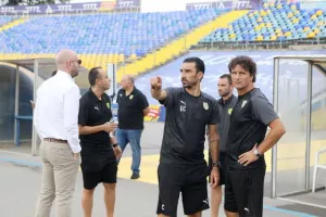 (ΦΩΤΟΣ) Προπόνηση στην Vivacom Arena