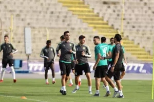 (ΦΩΤΟΣ) Προπόνηση στην Vivacom Arena