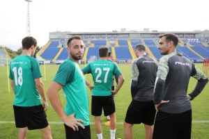 (ΦΩΤΟΣ) Προπόνηση στην Vivacom Arena