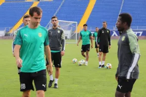 (ΦΩΤΟΣ) Προπόνηση στην Vivacom Arena