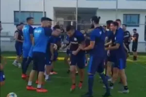ΕΤΣΙ... υποδέχθηκαν τον Ζελάγια! (Βίντεο)