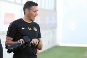 ΚΕΡΚΕΖ σε ρόλο φωτογράφου και... μαθήματα σε ΑΒΡΑΑΜ! (Φώτος)