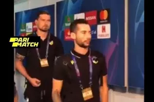 (ΒΙΝΤΕΟ) Η άφιξη του ΑΠΟΕΛ και του Άγιαξ
