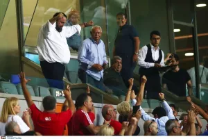 ΜΑΡΙΝΑΚΗΣ/Χορός και SELFIES! (φώτος)