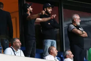 ΠΑΟΚ: «Παρών» ο Ιβάν Σαββίδης στο Άμστερνταμ
