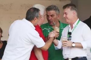 Κλεάνθης/Παπασταύρου