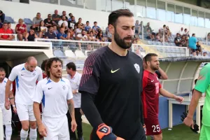ΛΟΡΙΑ/ Νοκ άουτ ενόψει πρεμιέρας