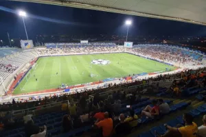 ΦΟΒΕΡΗ εμφάνιση, "Χ" και πάει Ολλανδία για το... θαύμα! (φώτος)