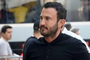 Καρυπίδης: "Λέσια οι διαιτητές!'